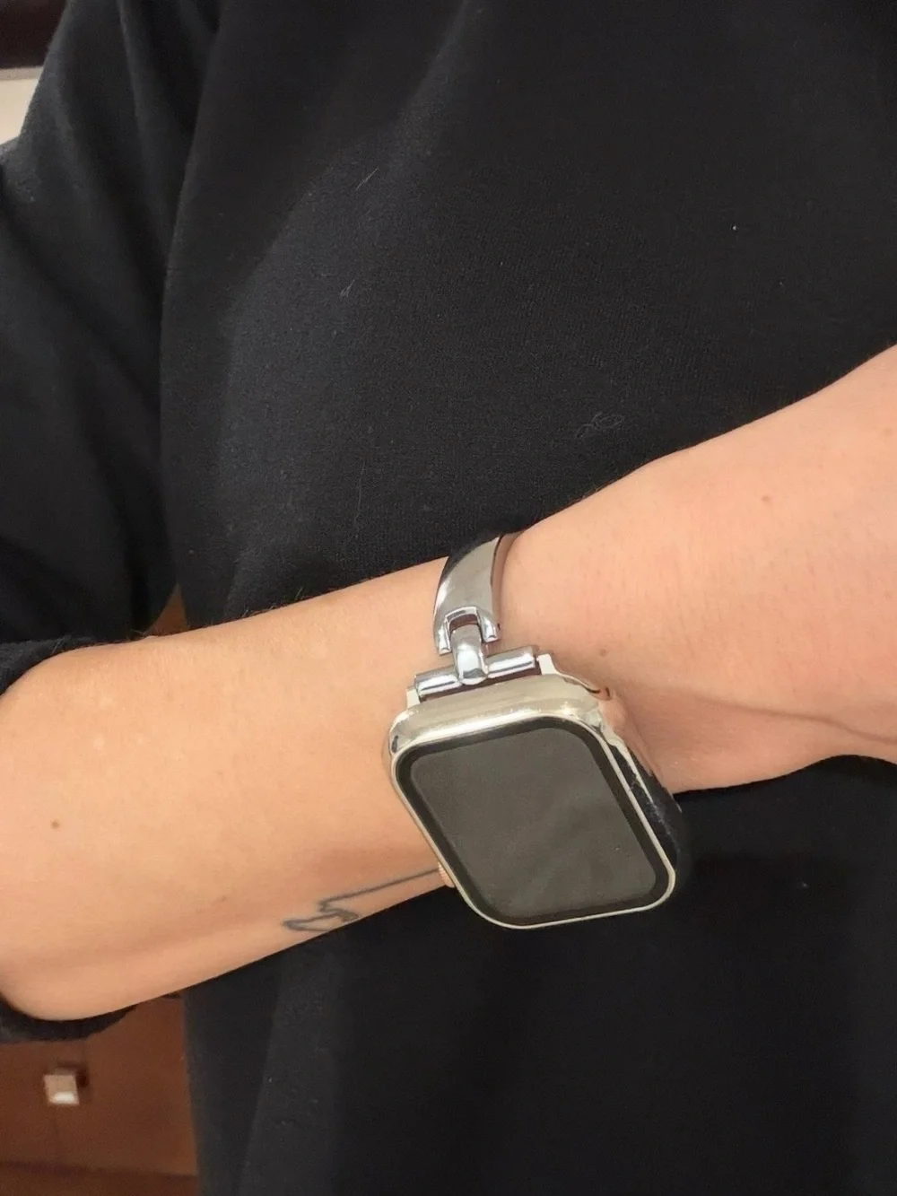 Silver Apple Watch band 42mm 44mm 45mm 46mm